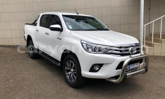 Acheter Occasion Voiture Toyota Hilux Blanc à Karasburg, Karas Acheter Occasion Voiture Toyota Hilux Blanc à Karasburg, Karas