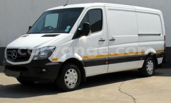 Buy Used Mercedes‒Benz Sprinter White Truck in Windhoek in Namibia Buy Used Mercedes‒Benz Sprinter White Truck in Windhoek in Namibia