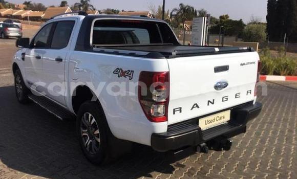 Buy Used Ford Ranger White Car in Karasburg in Karas Buy Used Ford Ranger White Car in Karasburg in Karas