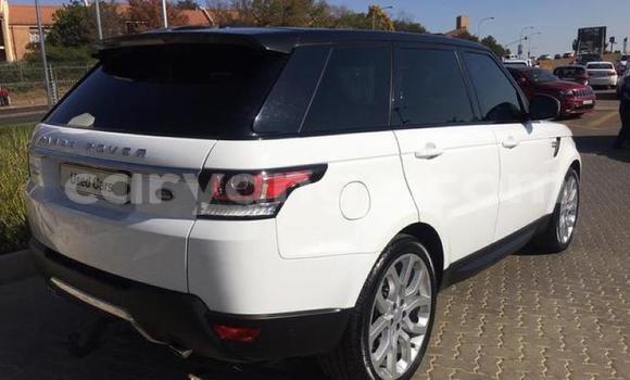 Buy Used Land Rover Range Rover White Car in Windhoek in Namibia Buy Used Land Rover Range Rover White Car in Windhoek in Namibia