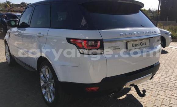 Buy Used Land Rover Range Rover White Car in Windhoek in Namibia Buy Used Land Rover Range Rover White Car in Windhoek in Namibia