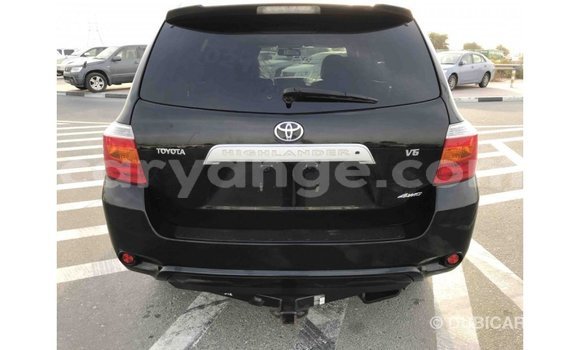 Acheter Import Voiture Toyota Highlander Noir à Import - Dubai, Namibie Acheter Import Voiture Toyota Highlander Noir à Import - Dubai, Namibie