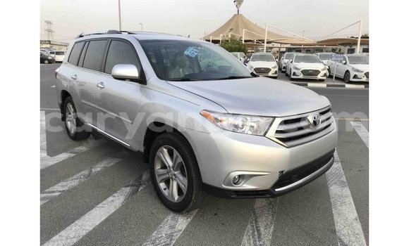 Acheter Import Voiture Toyota Highlander Autre à Import - Dubai, Namibie Acheter Import Voiture Toyota Highlander Autre à Import - Dubai, Namibie