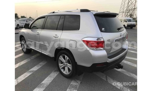 Acheter Import Voiture Toyota Highlander Autre à Import - Dubai, Namibie Acheter Import Voiture Toyota Highlander Autre à Import - Dubai, Namibie