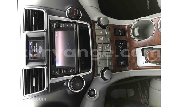 Acheter Import Voiture Toyota Highlander Autre à Import - Dubai, Namibie Acheter Import Voiture Toyota Highlander Autre à Import - Dubai, Namibie