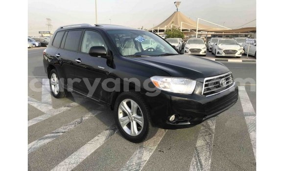 Acheter Import Voiture Toyota Highlander Noir à Import - Dubai, Namibie Acheter Import Voiture Toyota Highlander Noir à Import - Dubai, Namibie