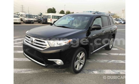Acheter Import Voiture Toyota Highlander Noir à Import - Dubai, Namibie Acheter Import Voiture Toyota Highlander Noir à Import - Dubai, Namibie