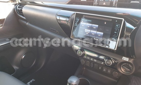 Buy Used Toyota Hilux White Car in Karasburg in Karas Buy Used Toyota Hilux White Car in Karasburg in Karas