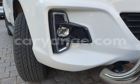 Buy Used Toyota Hilux White Car in Karasburg in Karas Buy Used Toyota Hilux White Car in Karasburg in Karas