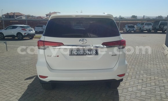 Buy Used Toyota Fortuner White Car in Grootfontein in Namibia Buy Used Toyota Fortuner White Car in Grootfontein in Namibia