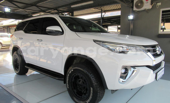 Buy Used Toyota Fortuner White Car in Windhoek in Namibia Buy Used Toyota Fortuner White Car in Windhoek in Namibia