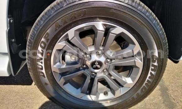 Buy Used Mitsubishi Triton White Car in Windhoek in Namibia Buy Used Mitsubishi Triton White Car in Windhoek in Namibia