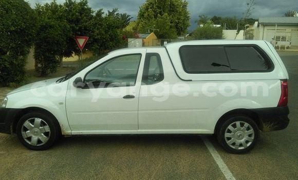 Buy Used Nissan 350Z White Car in Windhoek in Namibia Buy Used Nissan 350Z White Car in Windhoek in Namibia