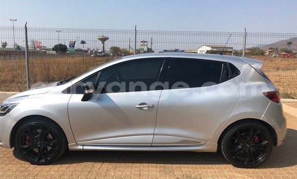 Acheter Occasion Voiture Renault Clio RS Autre à Gobabis, Omaheke Acheter Occasion Voiture Renault Clio RS Autre à Gobabis, Omaheke