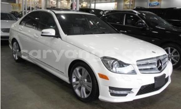 Buy Used Mercedes-Benz 300–Series White Car in Aranos in Hardap Buy Used Mercedes-Benz 300–Series White Car in Aranos in Hardap