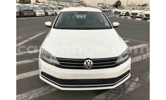 Acheter Import Voiture Volkswagen Jetta Blanc à Import - Dubai, Namibie Acheter Import Voiture Volkswagen Jetta Blanc à Import - Dubai, Namibie