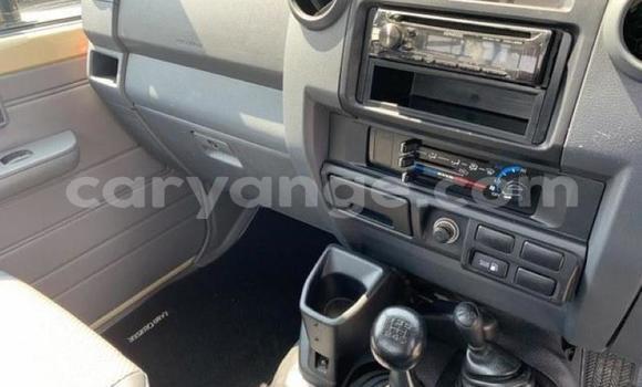Buy Used Toyota Land Cruiser Beige Car in Windhoek in Namibia Buy Used Toyota Land Cruiser Beige Car in Windhoek in Namibia