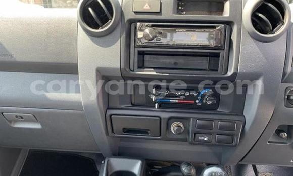 Buy Used Toyota Land Cruiser Beige Car in Windhoek in Namibia Buy Used Toyota Land Cruiser Beige Car in Windhoek in Namibia