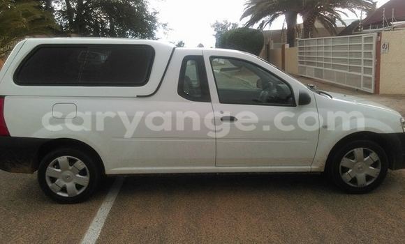 Buy Used Nissan 350Z White Car in Windhoek in Namibia Buy Used Nissan 350Z White Car in Windhoek in Namibia