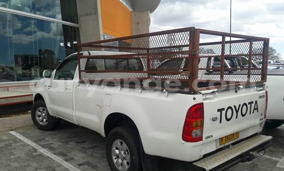 Acheter Occasion Voiture Toyota Hilux Blanc à Windhoek, Namibie Acheter Occasion Voiture Toyota Hilux Blanc à Windhoek, Namibie