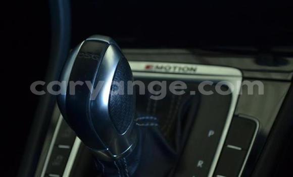 Buy Used Volkswagen Golf R White Car in Windhoek in Namibia Buy Used Volkswagen Golf R White Car in Windhoek in Namibia