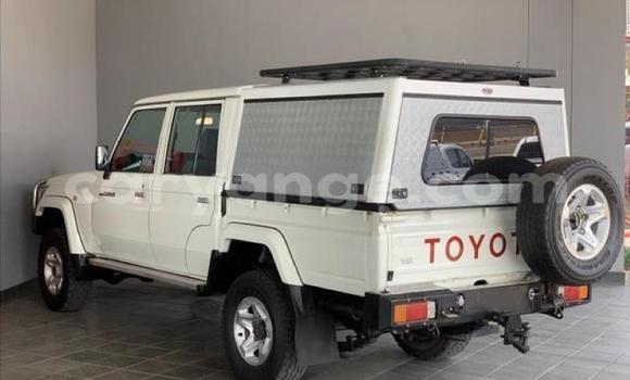 Buy Used Toyota Land Cruiser Other Car in Karasburg in Karas Buy Used Toyota Land Cruiser Other Car in Karasburg in Karas