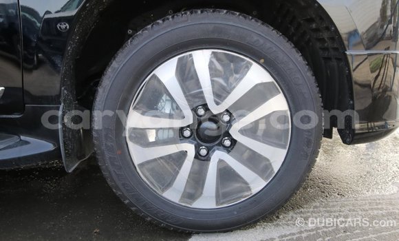 Acheter Import Voiture Toyota Land Cruiser Noir à Import - Dubai, Namibie Acheter Import Voiture Toyota Land Cruiser Noir à Import - Dubai, Namibie