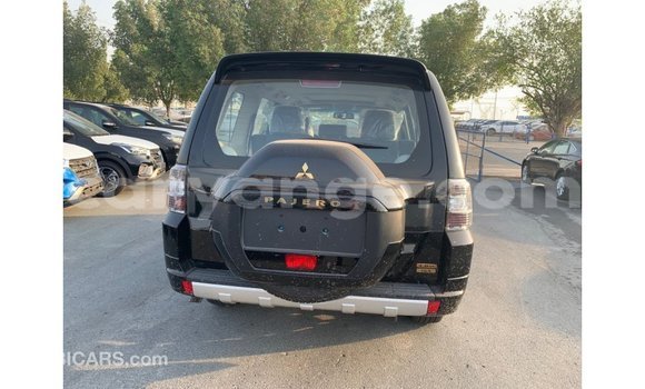 Buy Import Mitsubishi Pajero Black Car in Import - Dubai in Namibia Buy Import Mitsubishi Pajero Black Car in Import - Dubai in Namibia