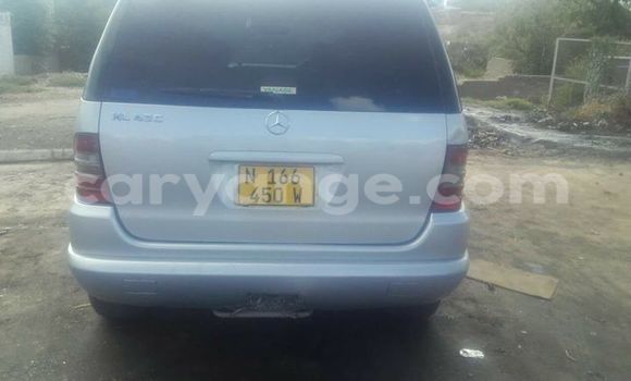 Buy Used Mercedes-Benz ML–Class Silver Car in Windhoek in Namibia Buy Used Mercedes-Benz ML–Class Silver Car in Windhoek in Namibia