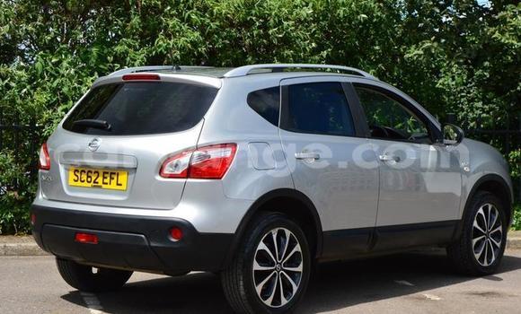 Buy Used Nissan Qashqai Silver Car in Otjiwarongo in Namibia Buy Used Nissan Qashqai Silver Car in Otjiwarongo in Namibia