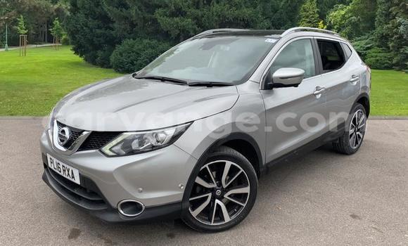 Buy Used Nissan Qashqai Silver Car in Walvis Bay in Namibia Buy Used Nissan Qashqai Silver Car in Walvis Bay in Namibia