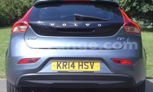 Buy Used Volvo V40 Blue Car in Opuwo in Kunene Buy Used Volvo V40 Blue Car in Opuwo in Kunene
