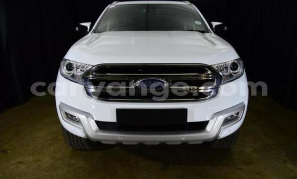 Buy Used Ford Everest White Car in Windhoek in Namibia Buy Used Ford Everest White Car in Windhoek in Namibia