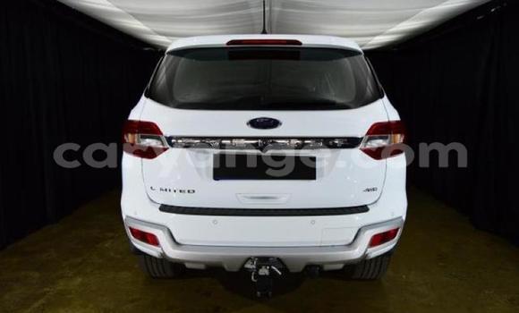 Buy Used Ford Everest White Car in Windhoek in Namibia Buy Used Ford Everest White Car in Windhoek in Namibia