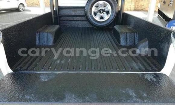 Acheter Occasion Voiture Toyota Land Cruiser Blanc à Windhoek, Namibie Acheter Occasion Voiture Toyota Land Cruiser Blanc à Windhoek, Namibie