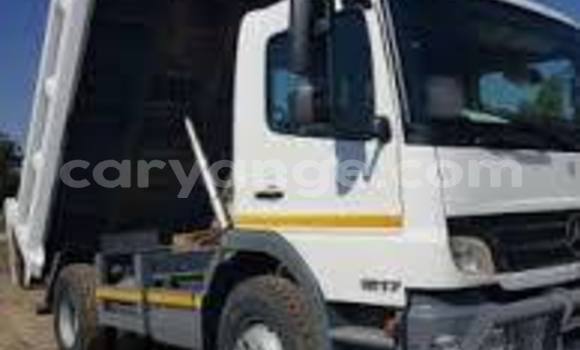 Buy Used Mercedes‒Benz 1317 White Truck in Swakopmund in Namibia Buy Used Mercedes‒Benz 1317 White Truck in Swakopmund in Namibia