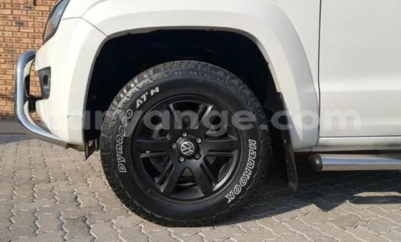 Buy Used Volkswagen Amarok White Car in Karasburg in Karas Buy Used Volkswagen Amarok White Car in Karasburg in Karas