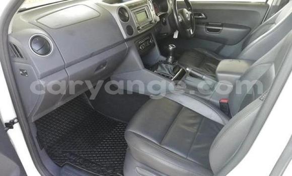 Buy Used Volkswagen Amarok White Car in Karasburg in Karas Buy Used Volkswagen Amarok White Car in Karasburg in Karas
