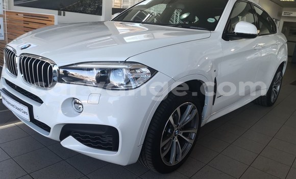 Acheter Occasion Voiture BMW X6 Blanc à Karasburg, Karas Acheter Occasion Voiture BMW X6 Blanc à Karasburg, Karas