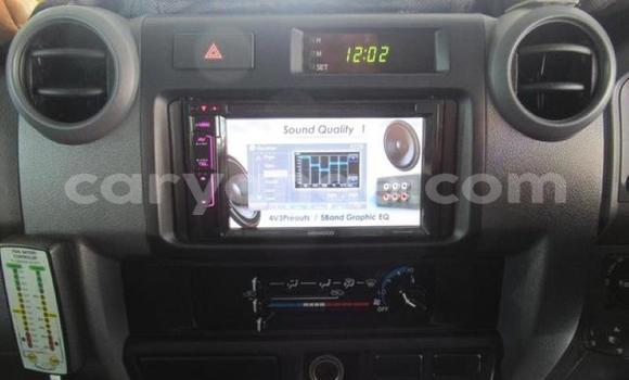 Acheter Occasion Voiture Toyota Land Cruiser Beige à Windhoek, Namibie Acheter Occasion Voiture Toyota Land Cruiser Beige à Windhoek, Namibie