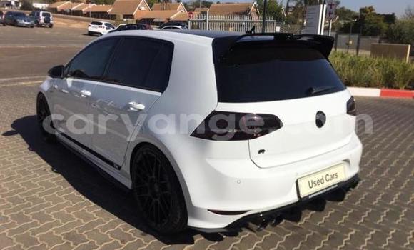 Acheter Occasion Voiture Volkswagen Golf Blanc à Karasburg, Karas Acheter Occasion Voiture Volkswagen Golf Blanc à Karasburg, Karas