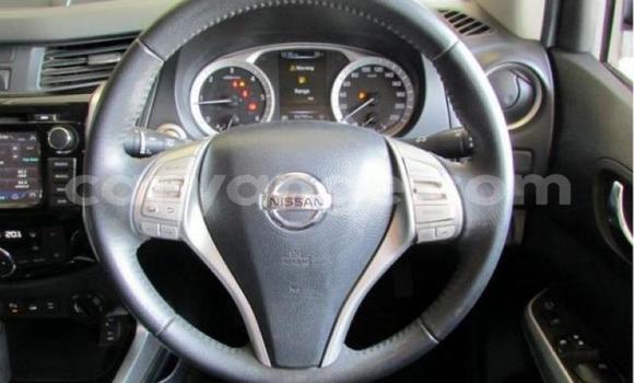 Buy Used Nissan Navara Silver Car in Windhoek in Namibia Buy Used Nissan Navara Silver Car in Windhoek in Namibia