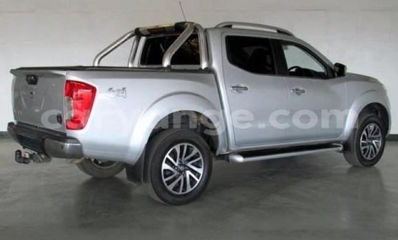 Buy Used Nissan Navara Silver Car in Windhoek in Namibia Buy Used Nissan Navara Silver Car in Windhoek in Namibia