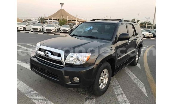 Acheter Import Voiture Toyota 4Runner Noir à Import - Dubai, Namibie Acheter Import Voiture Toyota 4Runner Noir à Import - Dubai, Namibie