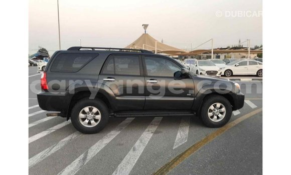 Acheter Import Voiture Toyota 4Runner Noir à Import - Dubai, Namibie Acheter Import Voiture Toyota 4Runner Noir à Import - Dubai, Namibie