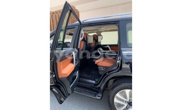 Buy Import Toyota Land Cruiser Black Car in Import - Dubai in Namibia Buy Import Toyota Land Cruiser Black Car in Import - Dubai in Namibia