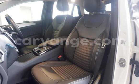 Acheter Occasion Voiture Mercedes-Benz AMG GLE Coupe Blanc à Grootfontein, Namibie Acheter Occasion Voiture Mercedes-Benz AMG GLE Coupe Blanc à Grootfontein, Namibie