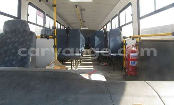 Buy Used Hino Ranger White Truck in Gobabis in Omaheke Buy Used Hino Ranger White Truck in Gobabis in Omaheke