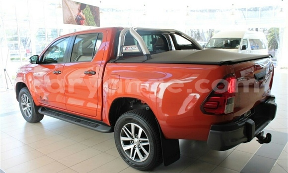 Buy Used Toyota Hilux Red Car in Aranos in Hardap Buy Used Toyota Hilux Red Car in Aranos in Hardap