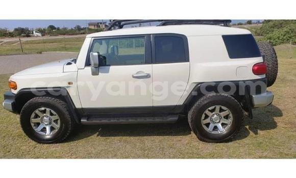 Buy Used Toyota FJ Cruiser Other Car in Karasburg in Karas Buy Used Toyota FJ Cruiser Other Car in Karasburg in Karas